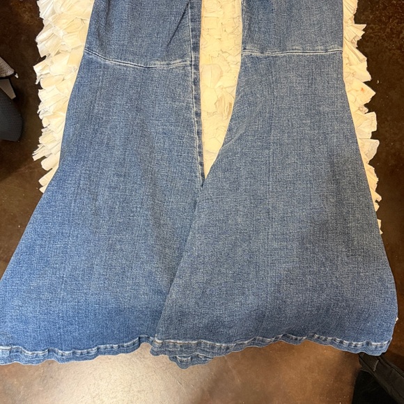 High Rise Bell Bottoms - Bareback Style - Picture 6 of 7